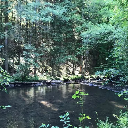 Plumes Et Pinceaux Bed & Breakfast 3*