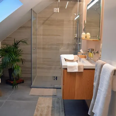 Frühstückspension Plumes Et Pinceaux 3*