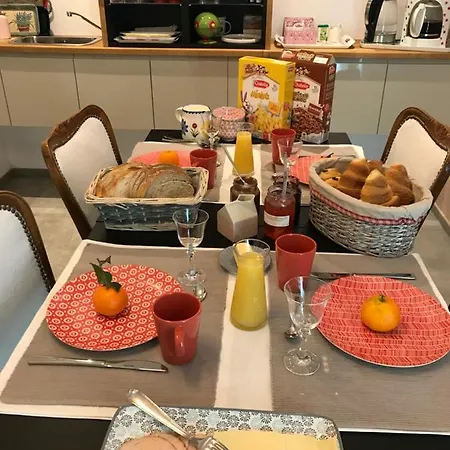 Bed & Breakfast Plumes Et Pinceaux